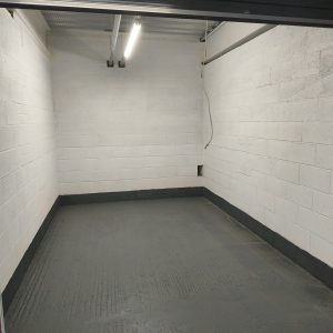 2.3m x 2.9m